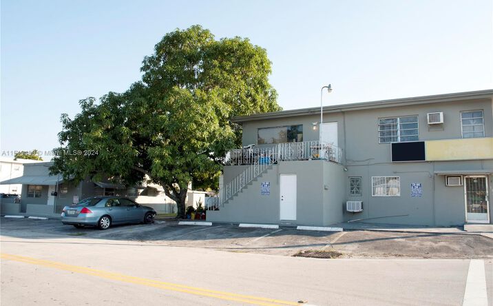 1853 Taft St, Hollywood, FL 33020 | Crexi.com