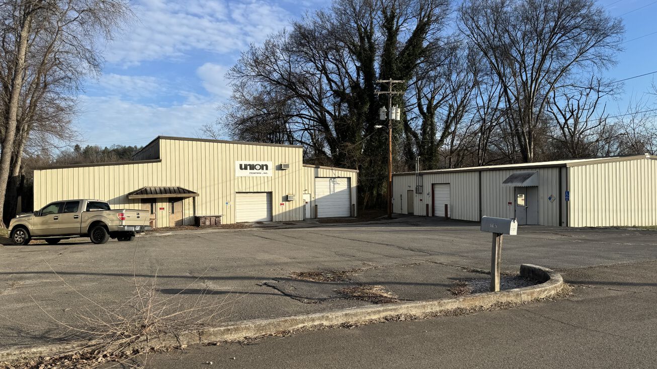 1113 Phillips Ave, Knoxville, TN 37920