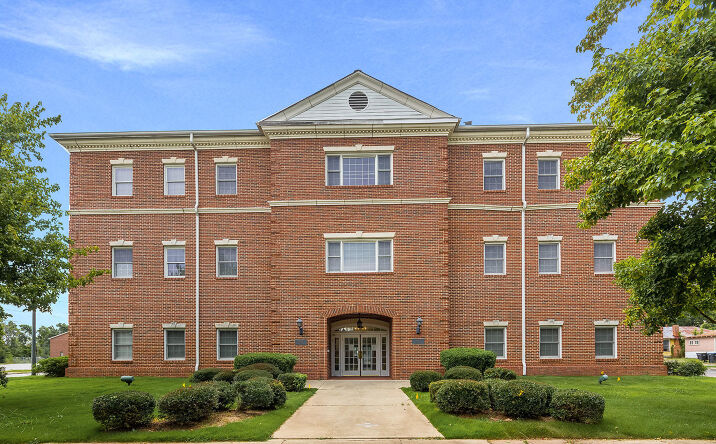 Pictures of Office property located at 925 Laney Walker Blvd, Augusta, GA 30901 for sales - image #1