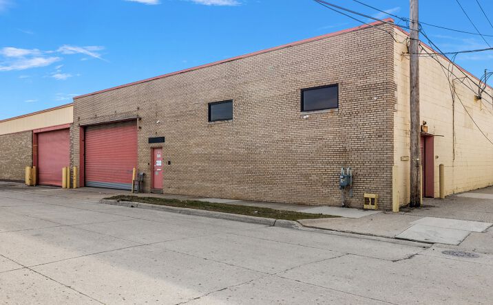 Pictures of Industrial property located at 6746 Dodge Ave, Warren, MI 48091 for sales - image #1