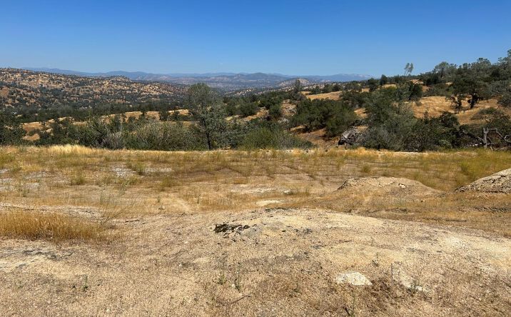 Pictures of Special Purpose property located at 1572 Lilley Mountain Drive, Coarsegold, CA 93614 for sales - image #1