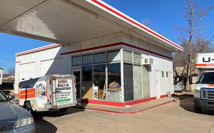 Pictures of Retail property located at 204 Oklahoma Blvd, Alva, OK 73717 for sales - image #1