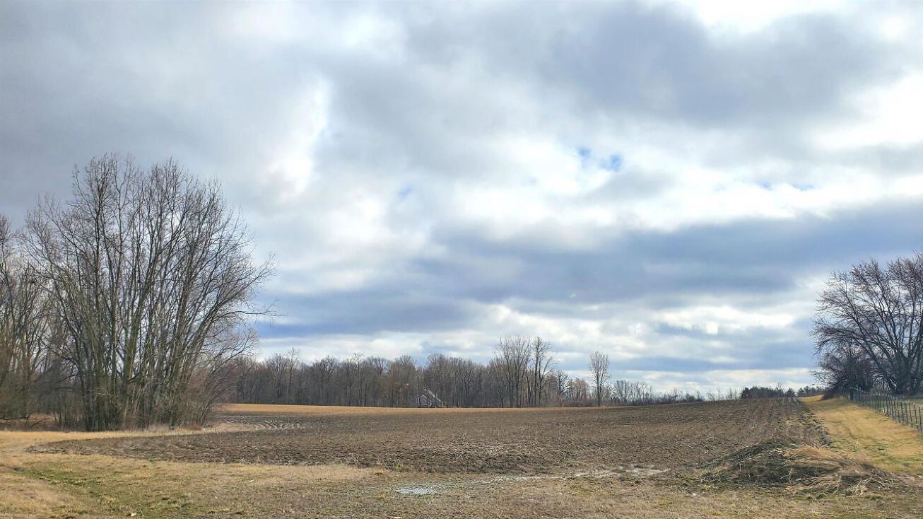 4341 S Meridian Road, Columbia City, IN 46725