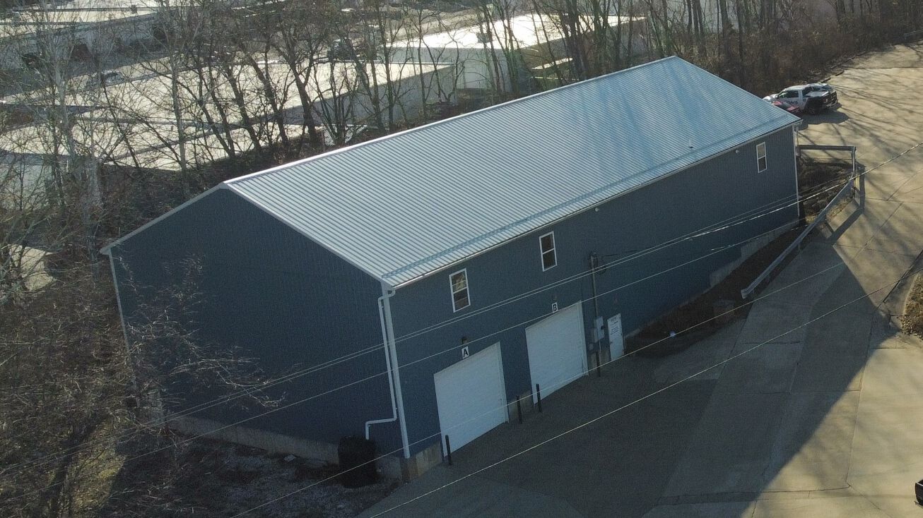 2100 N Lark Dr, Fenton, MO 63026