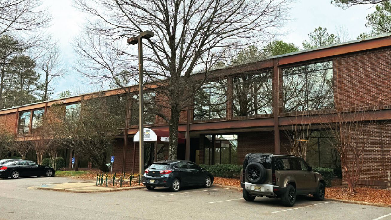 924 Montclair Rd, Birmingham, AL 35213