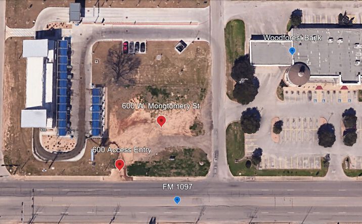 Pictures of Land property located at 600 W Montgomery St, Willis, TX 77378 for sales - image #1