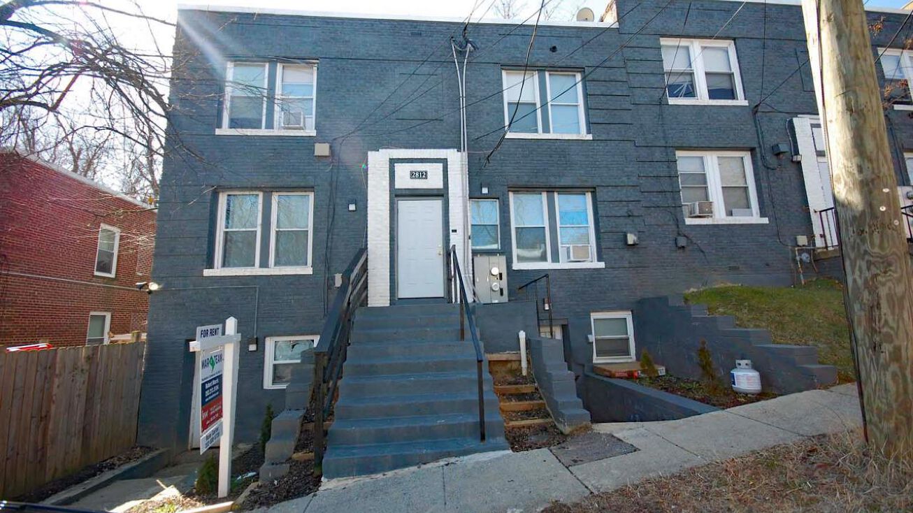 2812 Pomeroy Rd SE, Washington, DC 20020
