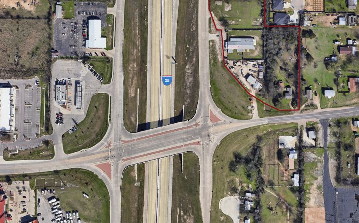 Pictures of Hospitality, Mixed Use, Retail property located at 2610 S Hwy Blvd, Belton, TX 76513, 2608 S Hwy Blvd, Belton, TX 76513, 205 E Loop 121, Belton, TX 76513, 203 E Loop 121, Belton, TX 76513 for sales - image #1
