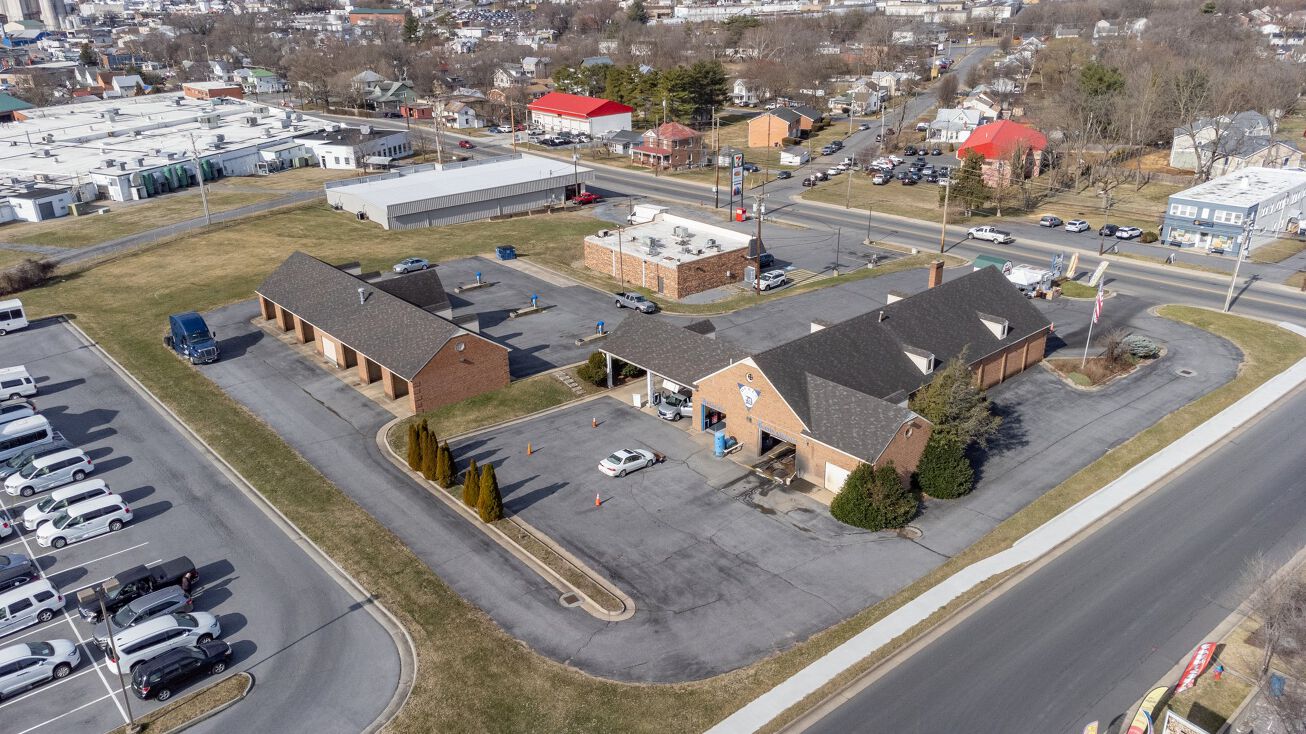 920 N Main St, Harrisonburg, VA 22802