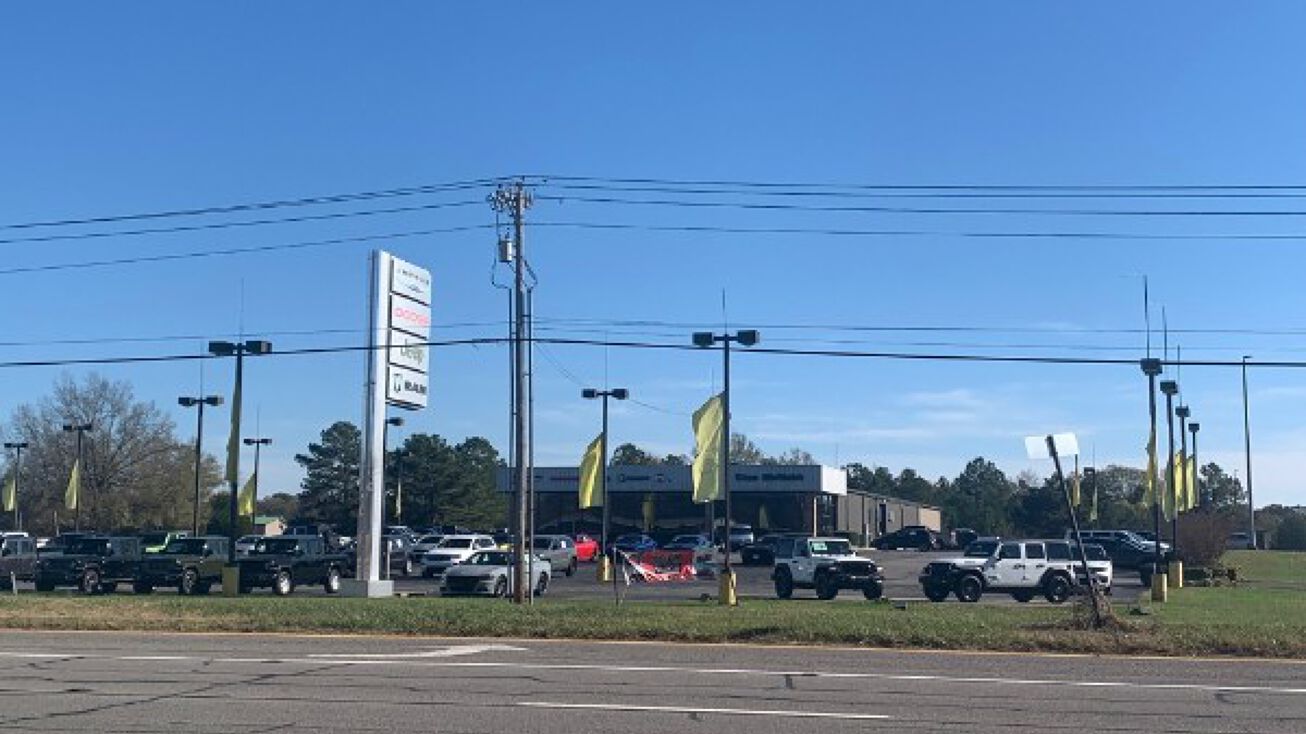 1200 E Carroll St, Tullahoma, TN 37388