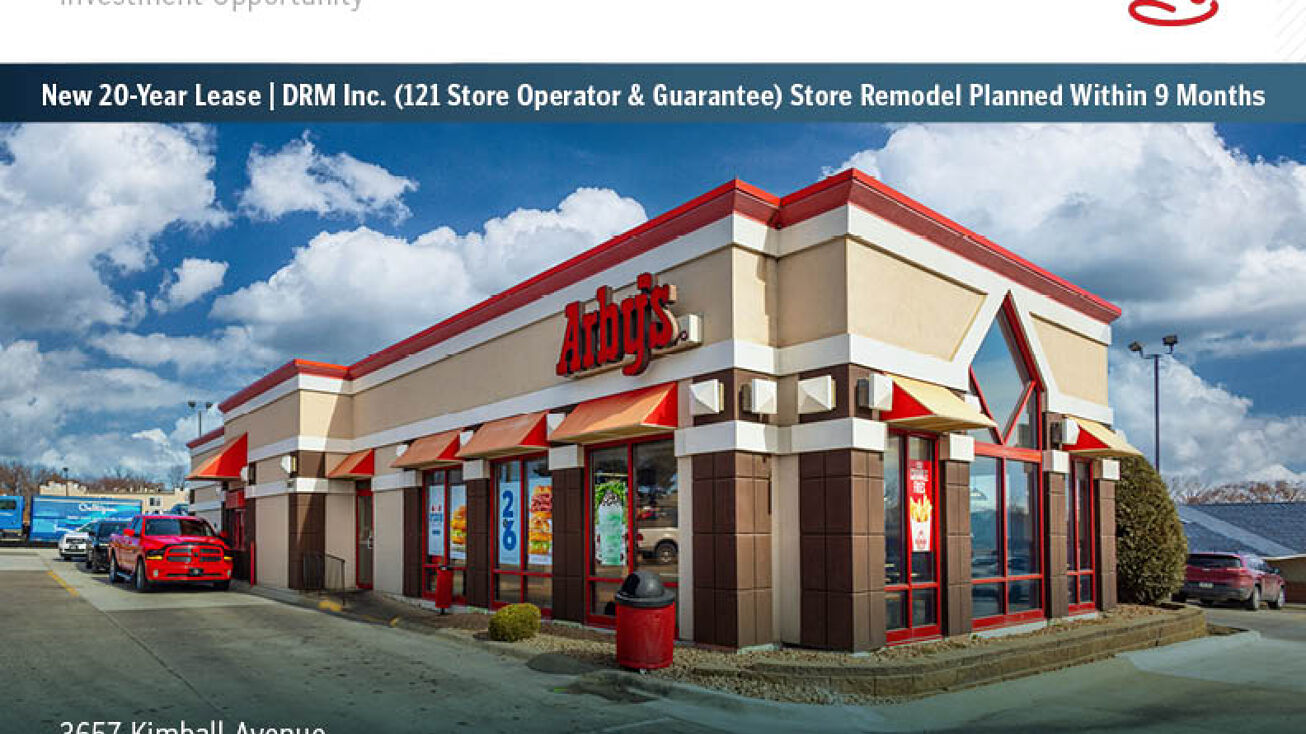 3657 Kimball Ave, Waterloo, IA 50702