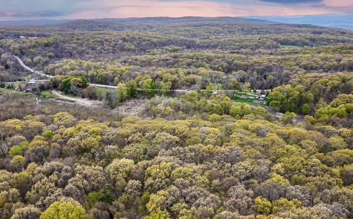 Pictures of Land, Note/Loan property located at 6MF7+Q47 Warwick, New York, USA, Warwick, NY 10990 for sales - image #1