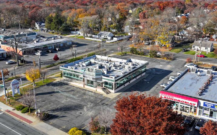 Pictures of Retail, Office, Land property located at 2101 Middle Country Rd, Centereach, NY 11720 for sales - image #1