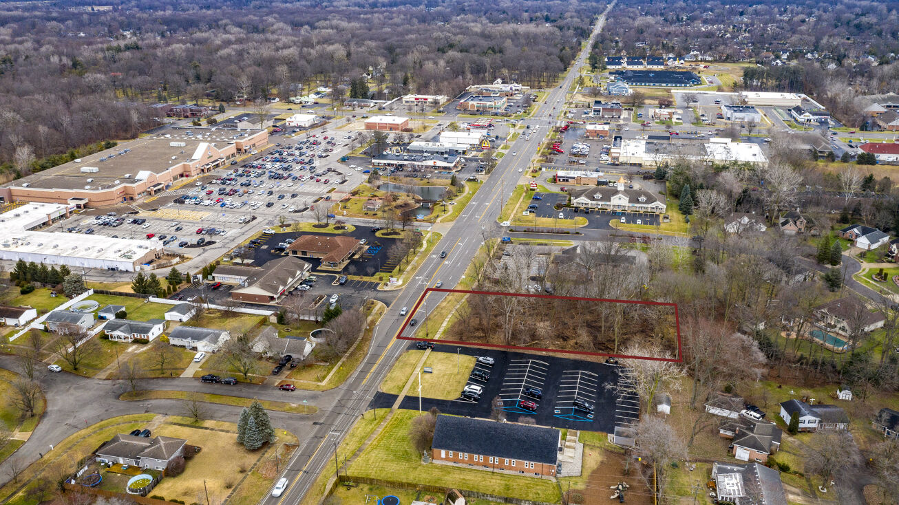 W Sterns Rd, Lambertville, MI 48144