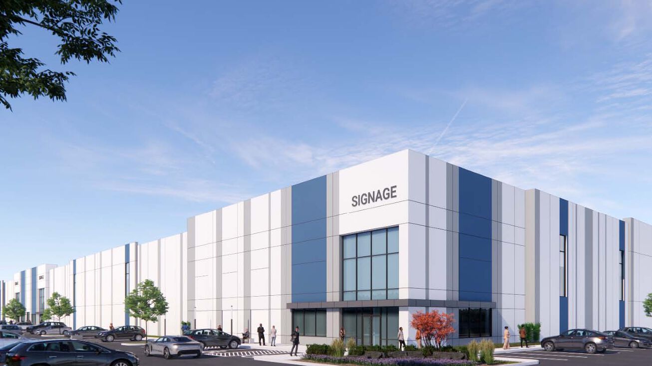 8245 Lemont Rd, Darien, IL 60561