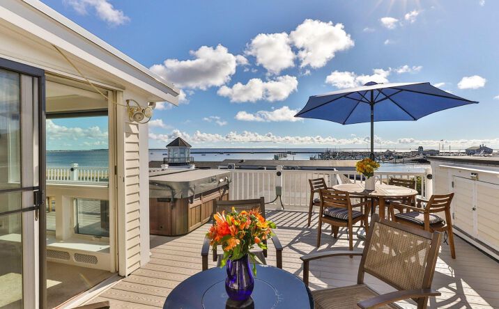 Pictures of Mixed Use property located at 337 Commercial Street, Provincetown, MA 02657 for sales - image #1