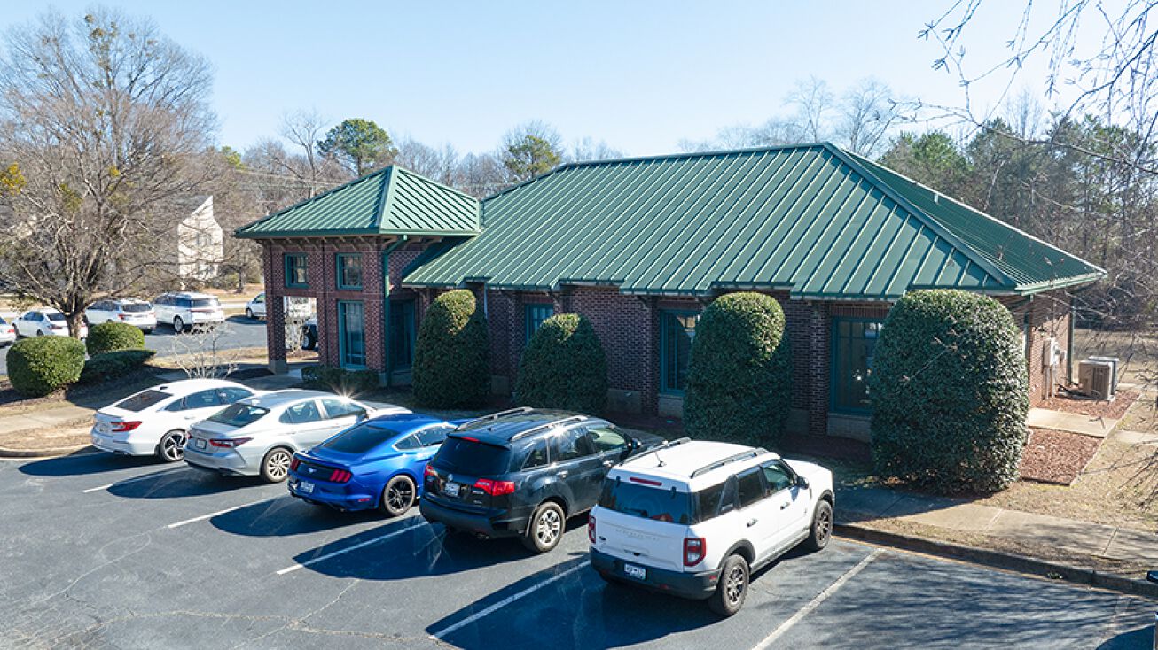 451 Pennsylvania Ave, Greer, SC 29650