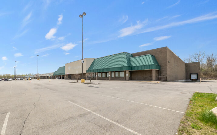 Pictures of Industrial, Retail property located at 6100 NY-37, Massena, NY 13662 for sales - image #1