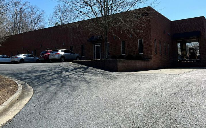 image of property at 5950 PARKWAY NORTH BLVD Cumming GA 30040-1297