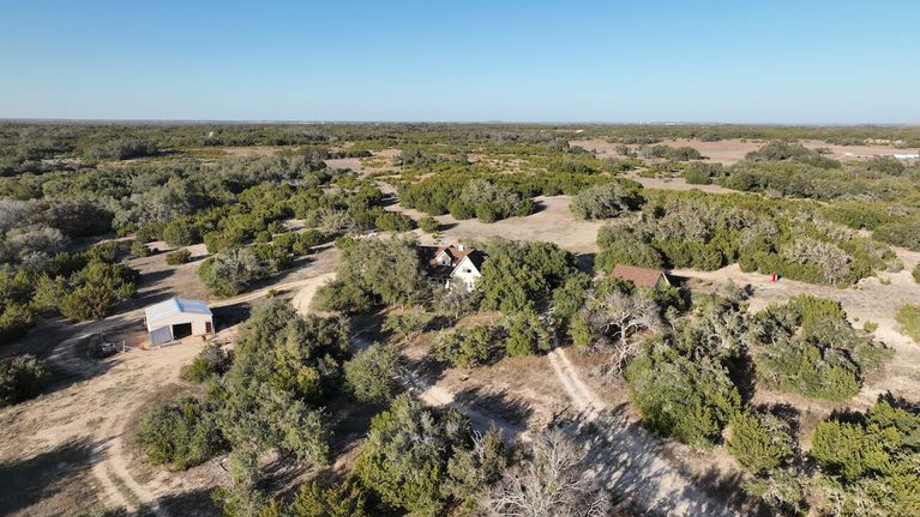 24700 Bingham Creek Rd, Leander, TX 78641
