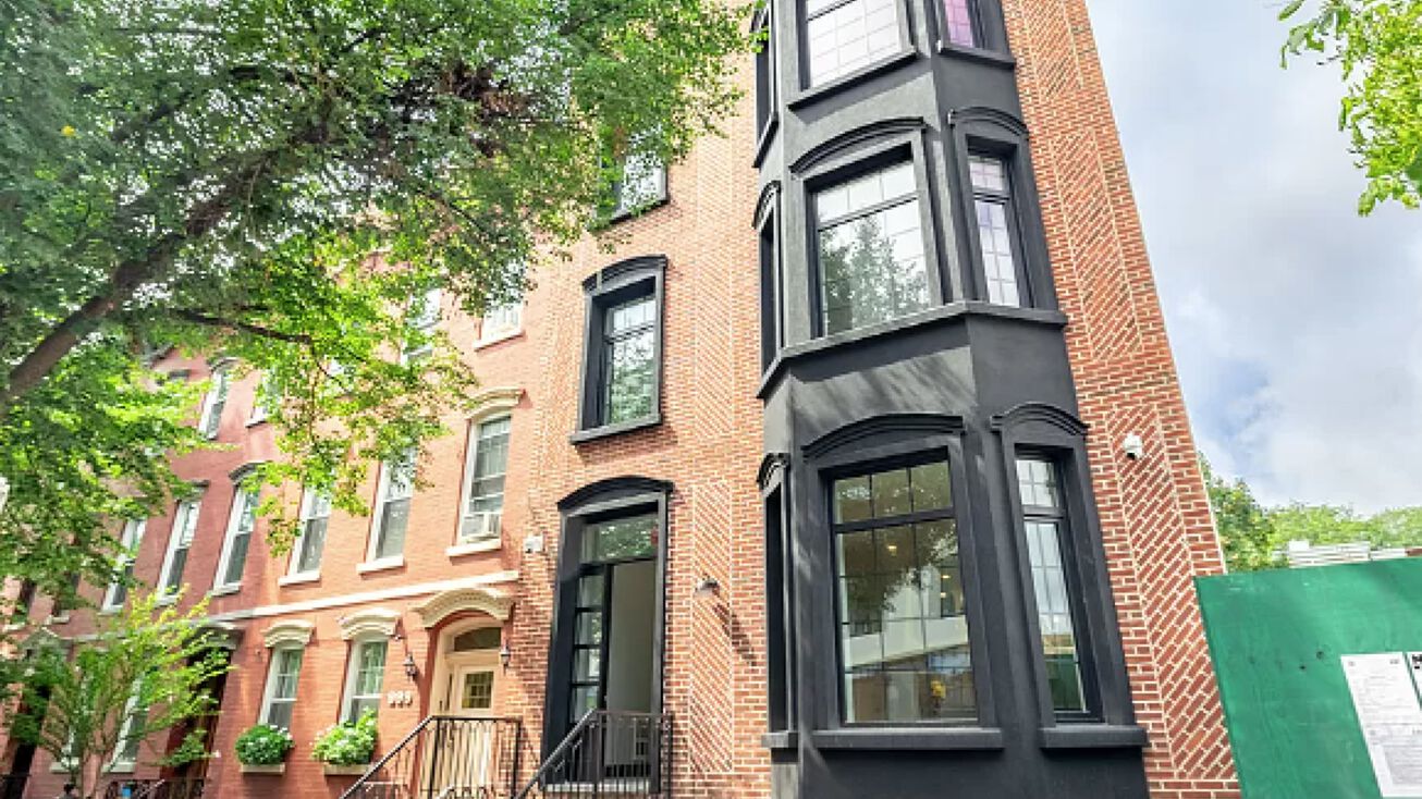 1001 Lorimer St, Brooklyn, NY 11222