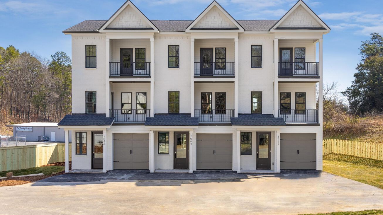 1056 Amelia Ct, East Ridge, TN 37412