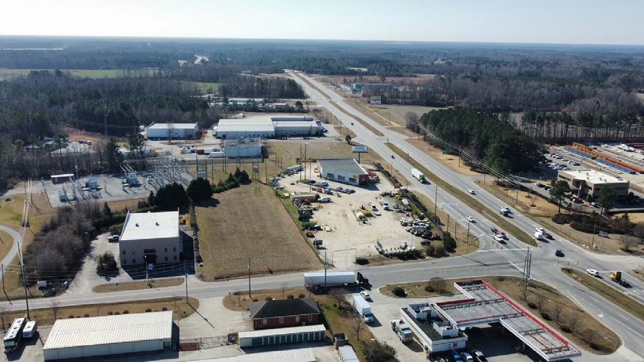 Powhatan Rd, Clayton, NC 27520