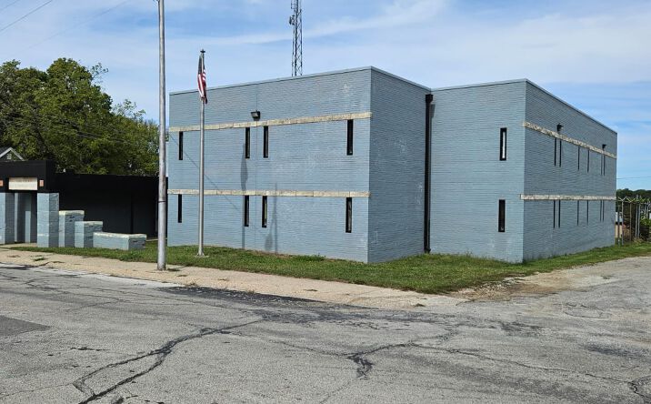 Pictures of Special Purpose property located at 208 W Pearl St, Harrisonville, MO 64701 for sales - image #1