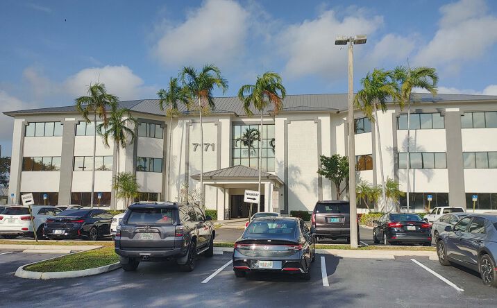 Pictures of Office property located at 7171 N University Dr, Tamarac, FL 33321 for sales - image #1