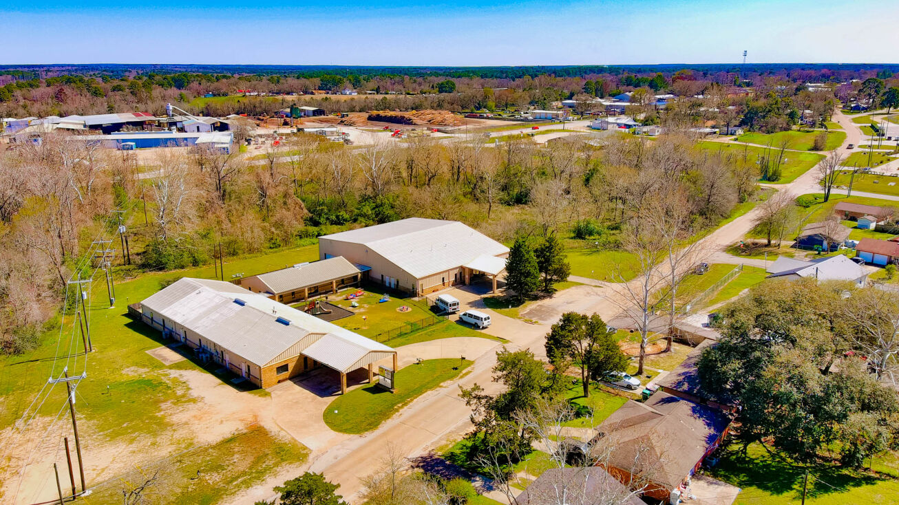 1012 North Danville Street, Willis, TX 77378 | Crexi.com