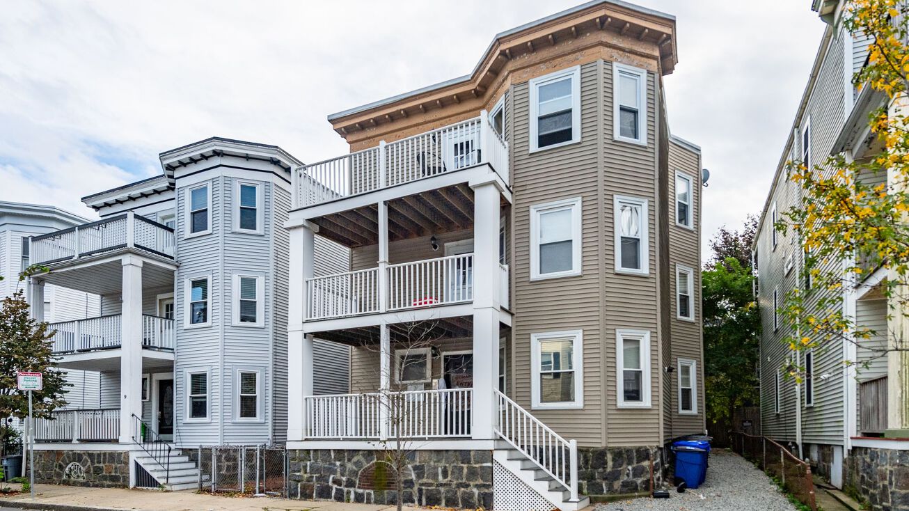 7 Hallam St, Boston, MA 02125