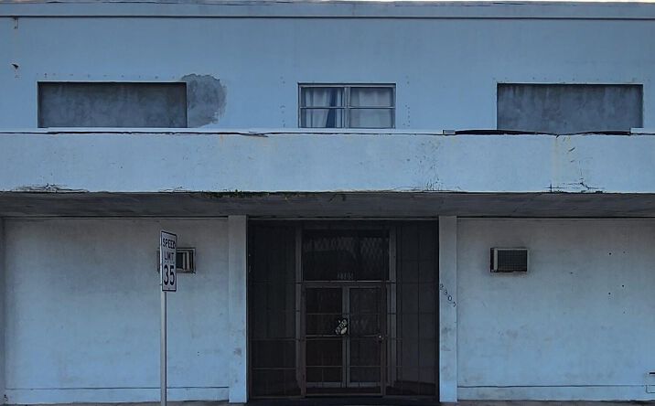 Pictures of Retail property located at 2305, Riviera Beach, FL 33404 for sales - image #1
