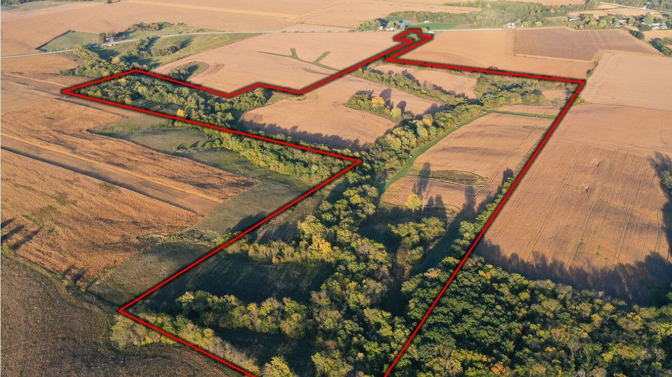 Brookville Road, Packwood, IA 52533