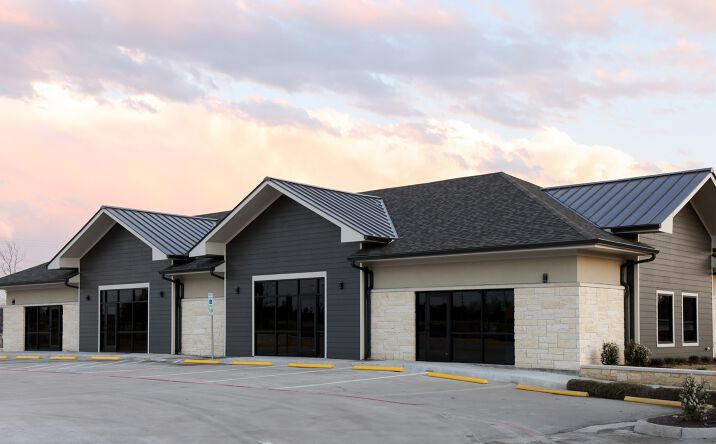 Pictures of Office property located at 1940 S John King Blvd, Rockwall, TX 75032 for sales - image #1