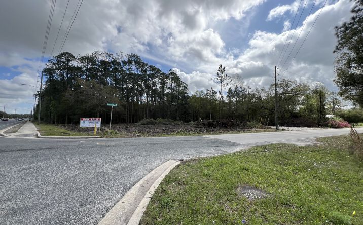 Pictures of Land property located at 102 Horseman Club Rd, Palatka, FL 32177 for sales - image #1