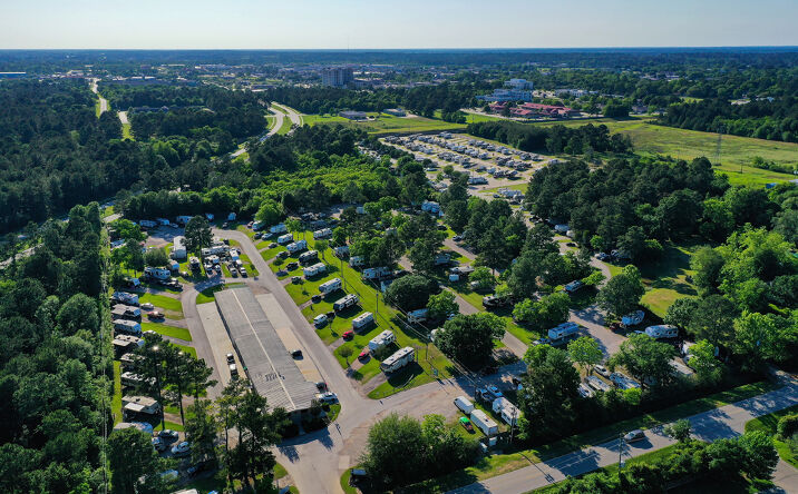 Pictures of Mobile Home Park, Multifamily property located at 1402 S Cherry St, Tomball, TX 77375 for sales - image #1