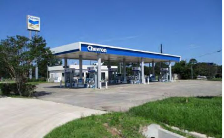 Pictures of Retail property located at 26026 Southwest Fwy, Rosenberg, TX 77471 for sales - image #1