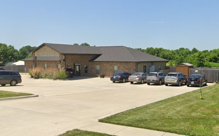 Pictures of Special Purpose property located at 975 N Lindsey Ave, Republic, MO 65738 for sales - image #1
