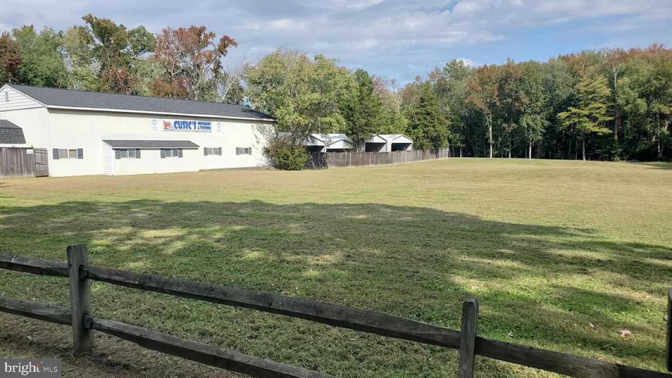 37720 Manor Rd, Chaptico, MD 20621