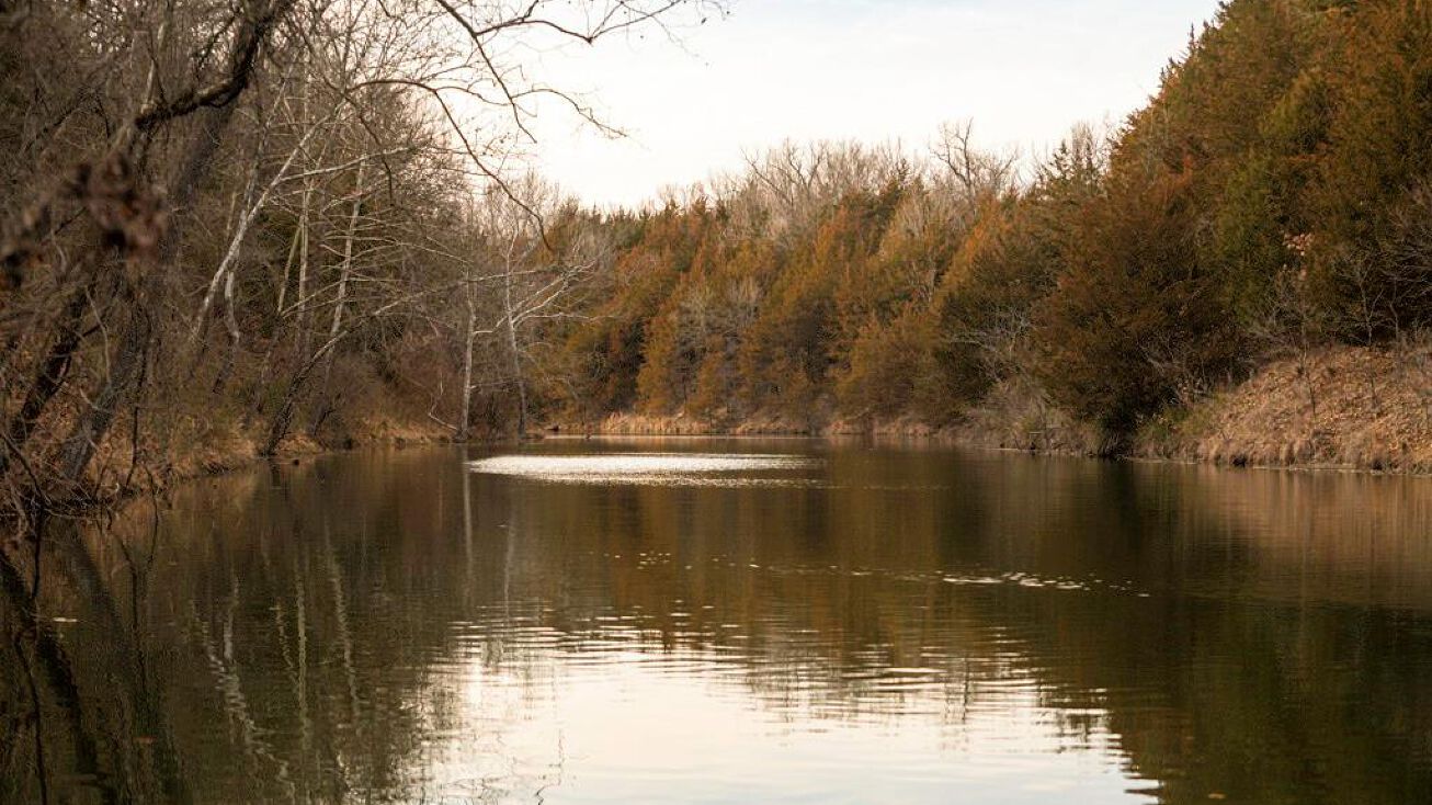 24774 E 1000 Road, Pleasanton, KS 66075