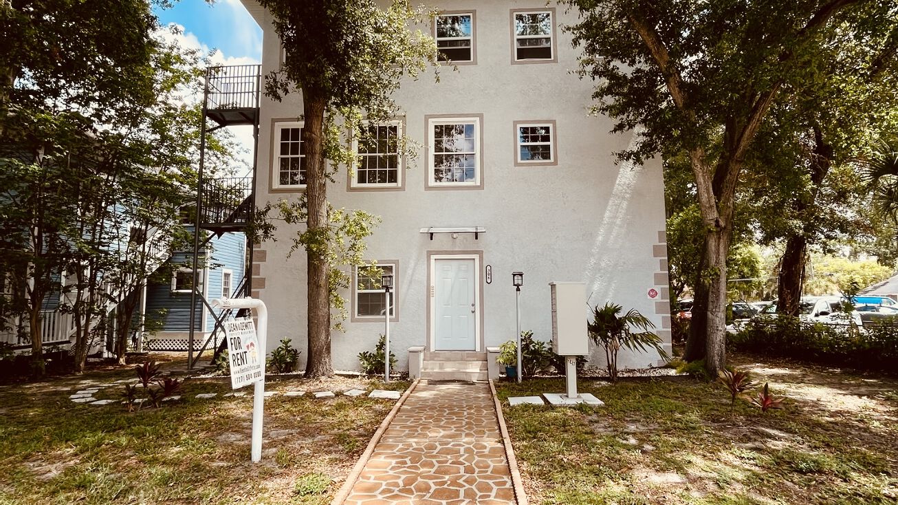 306 Turner St, Clearwater, FL 33756