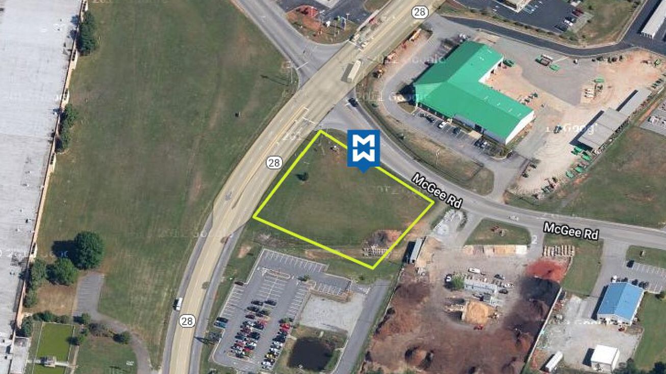 1688 Pearman Dairy Rd, Anderson, SC 29625