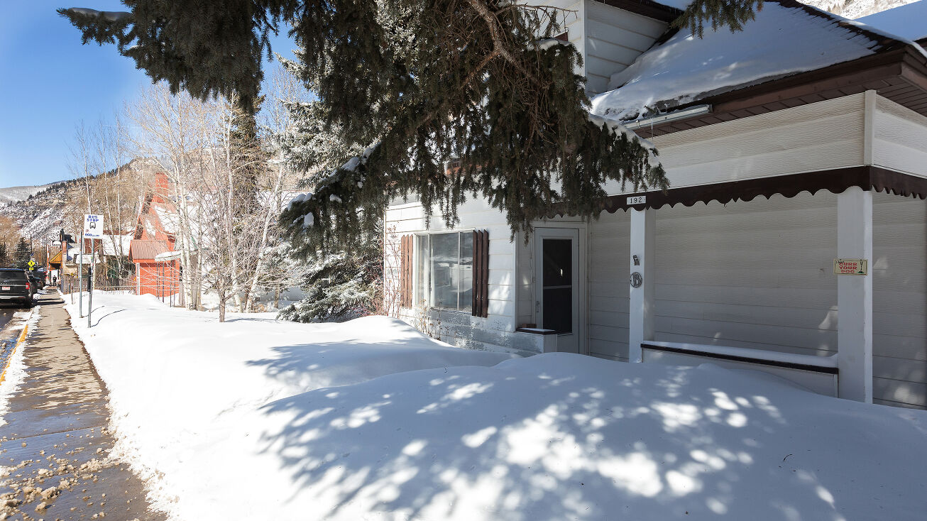 192 Main St, Minturn, CO 81645