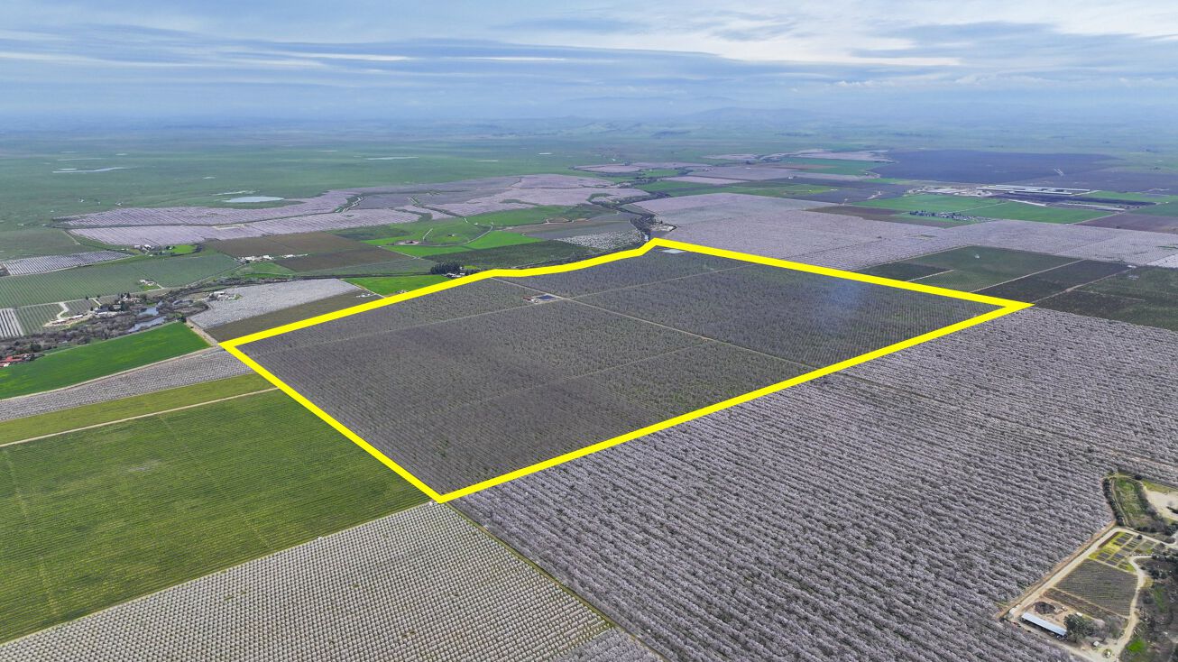 E South Bear Creek Dr, Planada, CA 95365