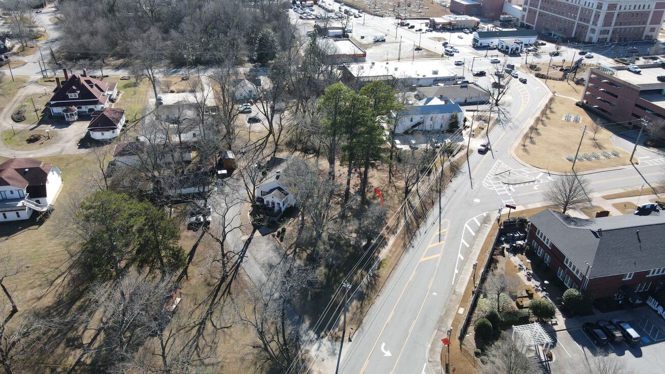 205 Pilgrim Mill Rd, Cumming, GA 30040