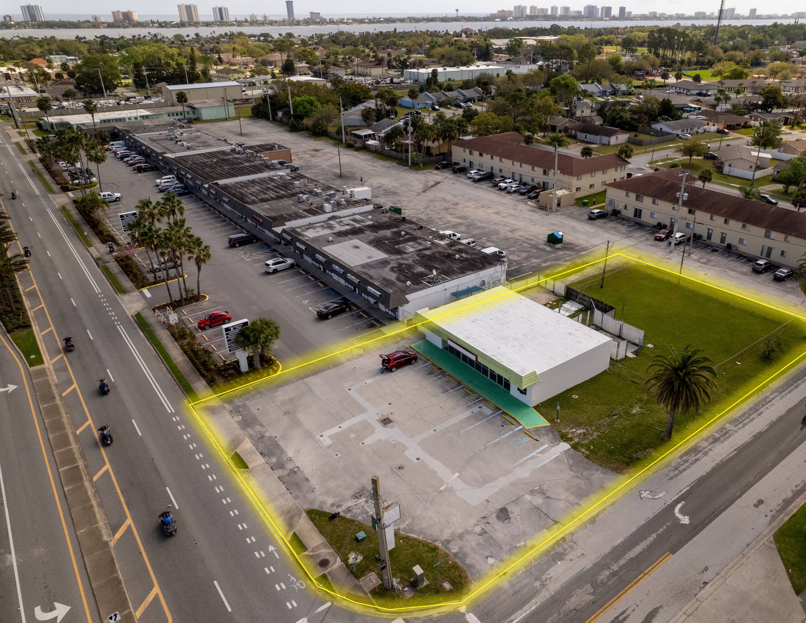599 Beville Rd, South Daytona, FL 32119