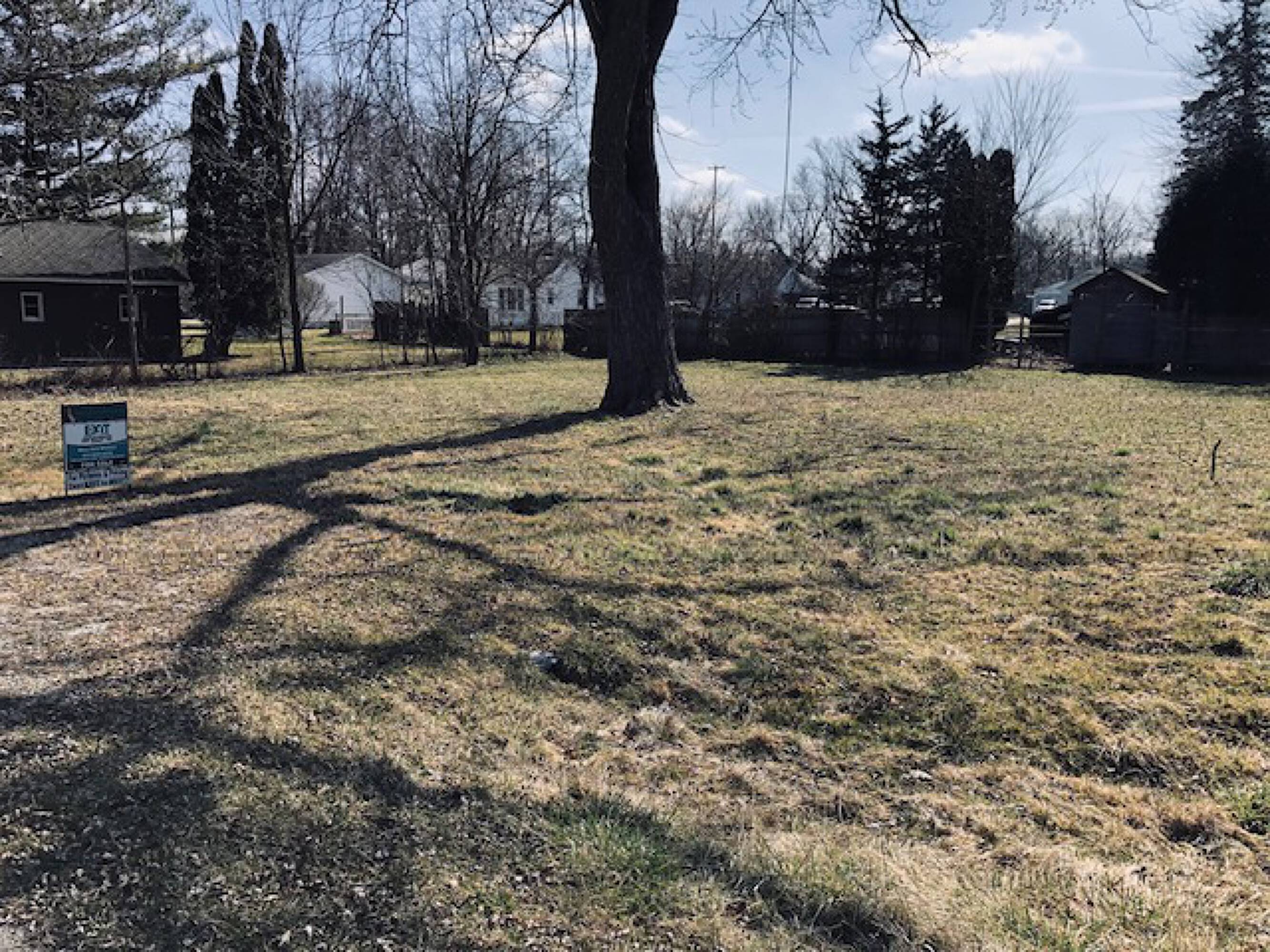 1111 W Mclean Ave, Flint, MI 48507