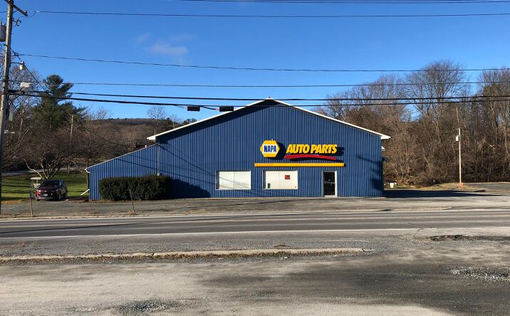Pictures of Retail property located at 21419 NY-22, Hoosick Falls, NY 12090 for sales - image #1