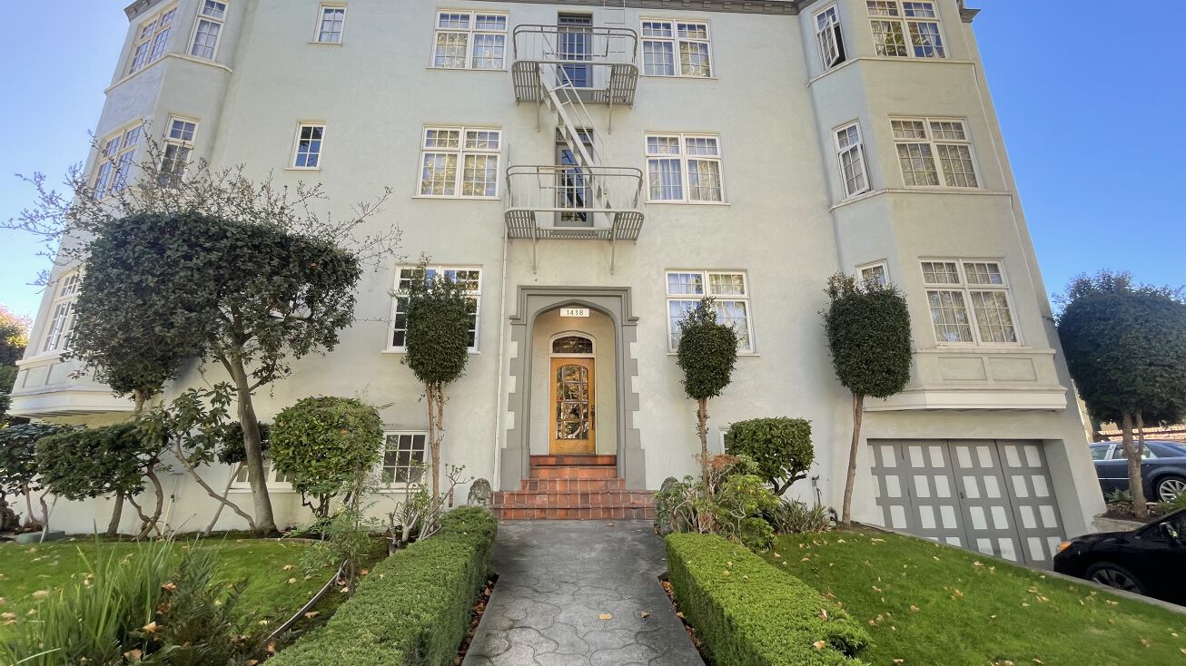 1418 Central Ave, Alameda, CA 94501