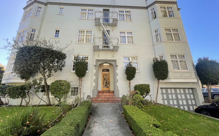 Pictures of Multifamily property located at 1418 Central Ave, Alameda, CA 94501 for sales - image #1